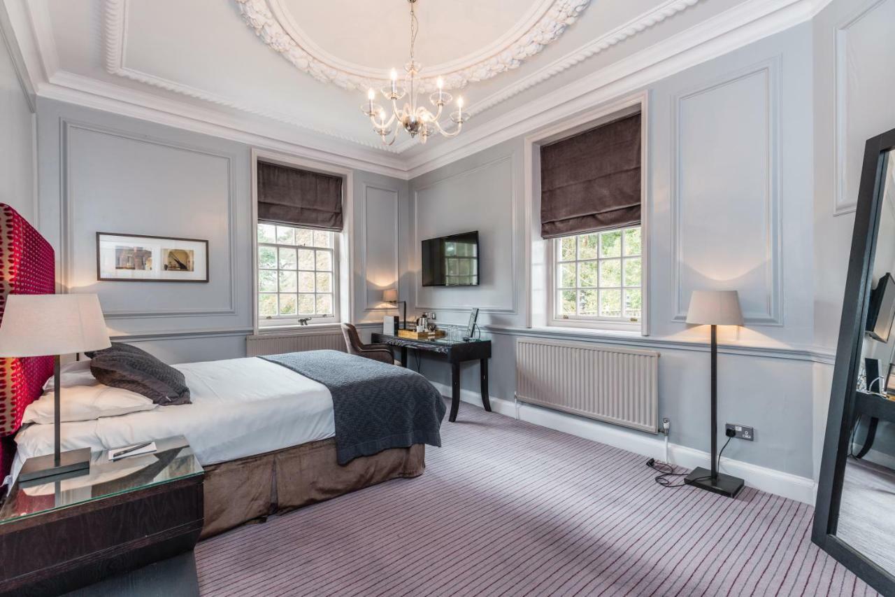 Gorse Hill Hotel 4*